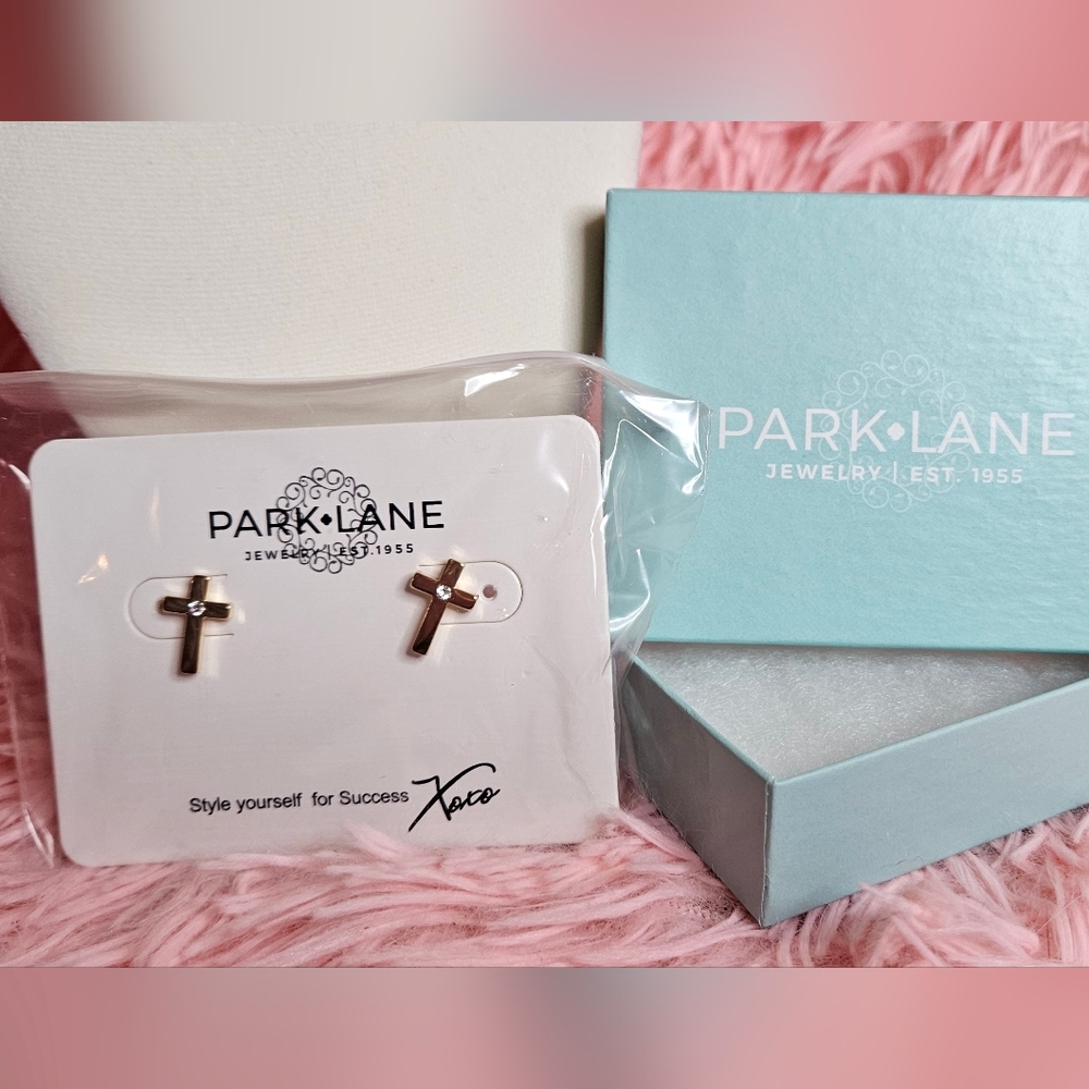 Park Lane  Gold Cross Studs